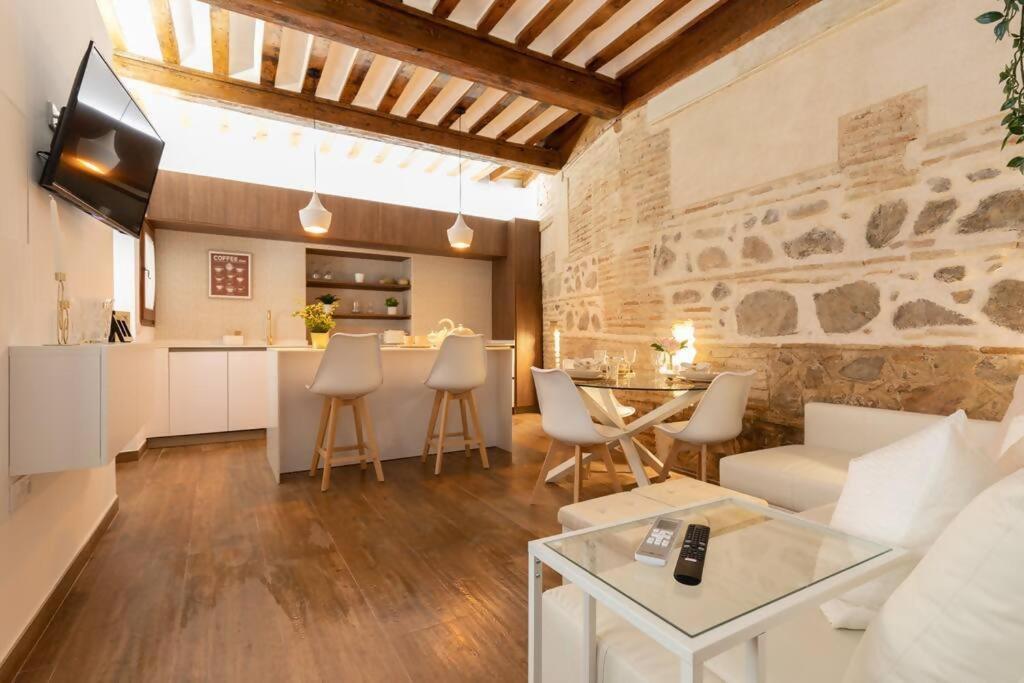 Apartamentos Boutique Hya Toledo Dış mekan fotoğraf